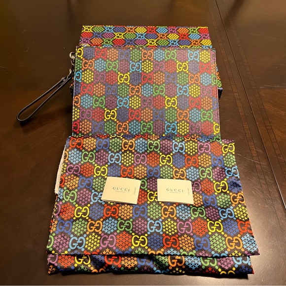New Gucci GG Supreme Psychedelic Logo Pouch Bag Large